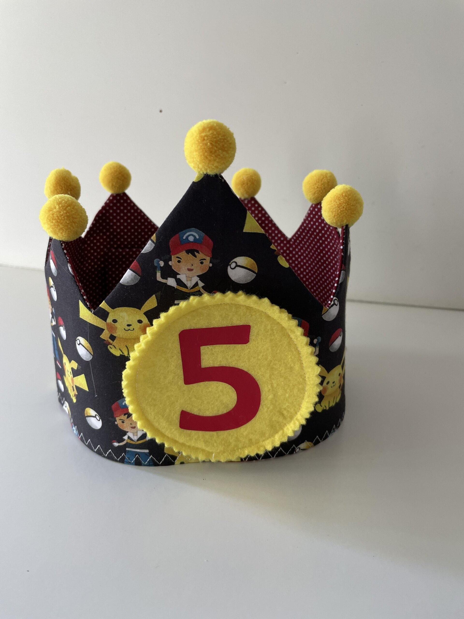 Corona cumpleaños REVERSIBLE - POKEMON - 2